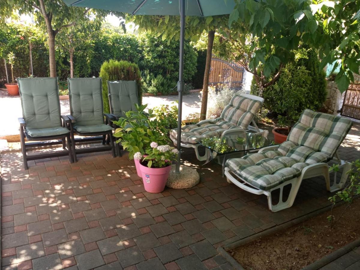 אימוטסקי Apartment Vrljika,With Private Pool,Bikes,Garage מראה חיצוני תמונה